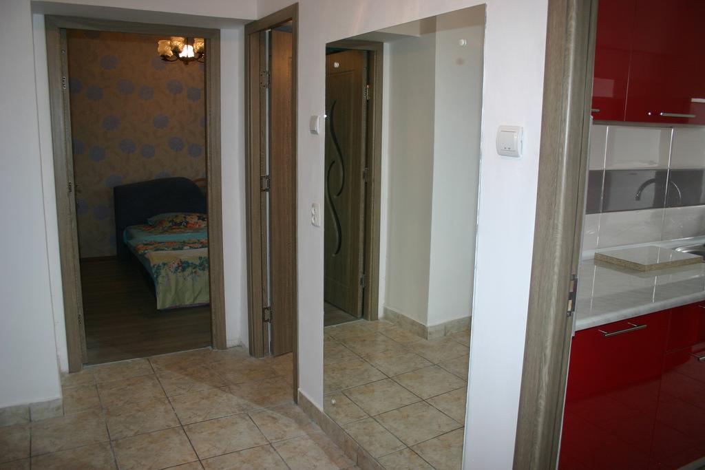 Apartamento Salonul Rosu Bacău Exterior foto